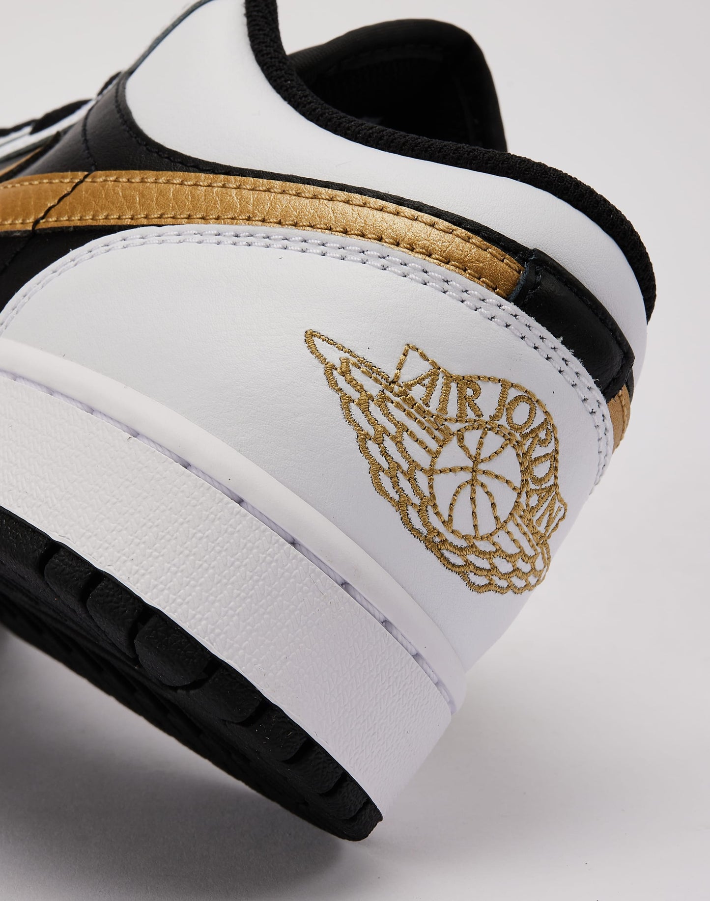 Air  1 Low
