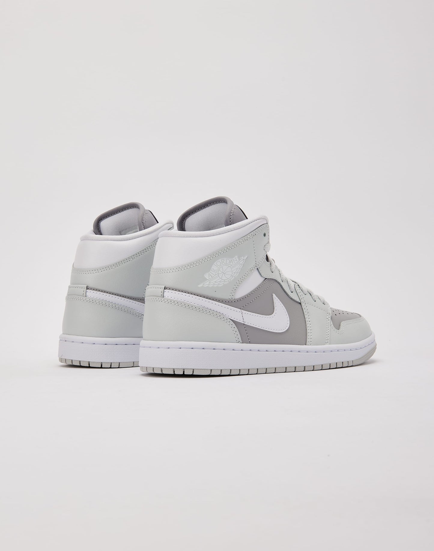 Air  1 Mid
